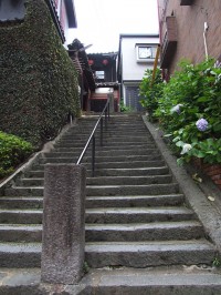 玄関前の階段